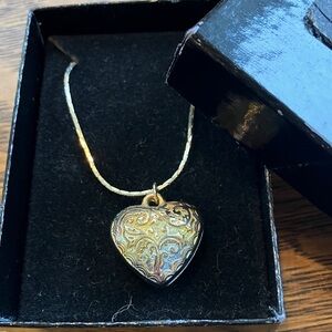 Intricate Gold Heart Pendant Necklace